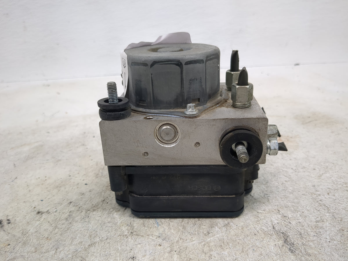 2013-2014 Nissan Sentra Anti-Lock Brake ABS Pump Module Actuator OEM P/N:476603SG0A 0265242392, 0265510645 Fits Fits 2013 20