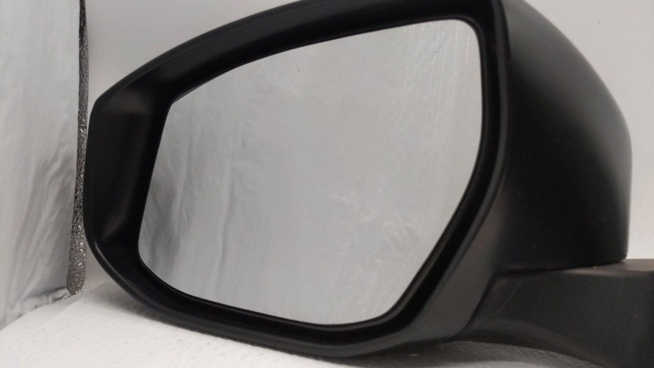 2013-2015 Nissan Sentra Driver Side View Mirror - Left Door Mirror OEM Used - Oemusedautoparts1.com