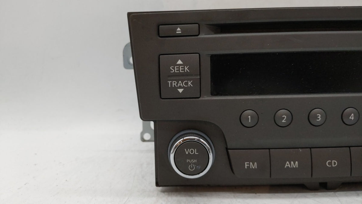 2013-2014 Nissan Sentra Am Fm Cd Player Radio Receiver 225167 - Oemusedautoparts1.com