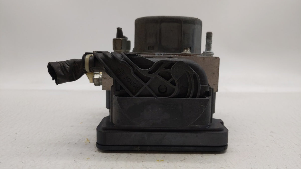 2013-2014 Nissan Sentra Anti-Lock Brake ABS Pump Module Actuator OEM P/N:47660 3SG0A Fits Fits 2013 2014 OEM Used Auto Parts