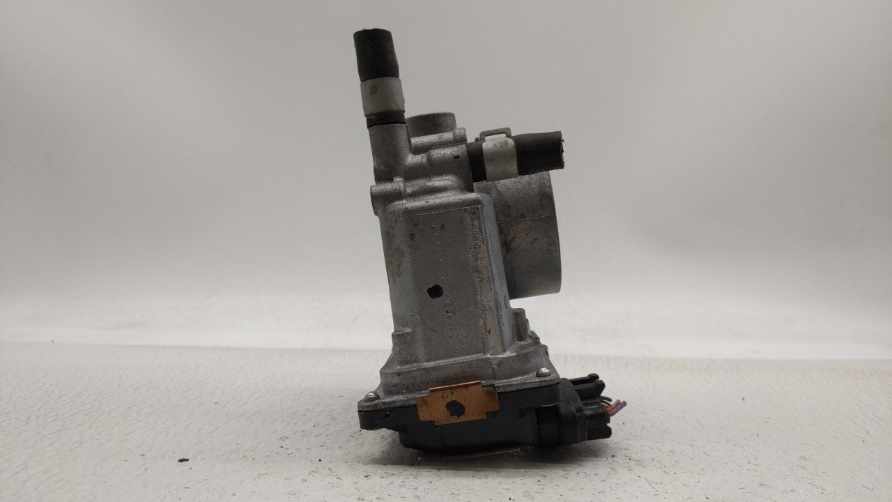 2013-2019 Nissan Sentra Throttle Body P/N:3RA60-01 E 3RA60-01 D, 3RA60-01 B Fits Fits 2013 2014 2015 2016 2017 2018 2019 OEM