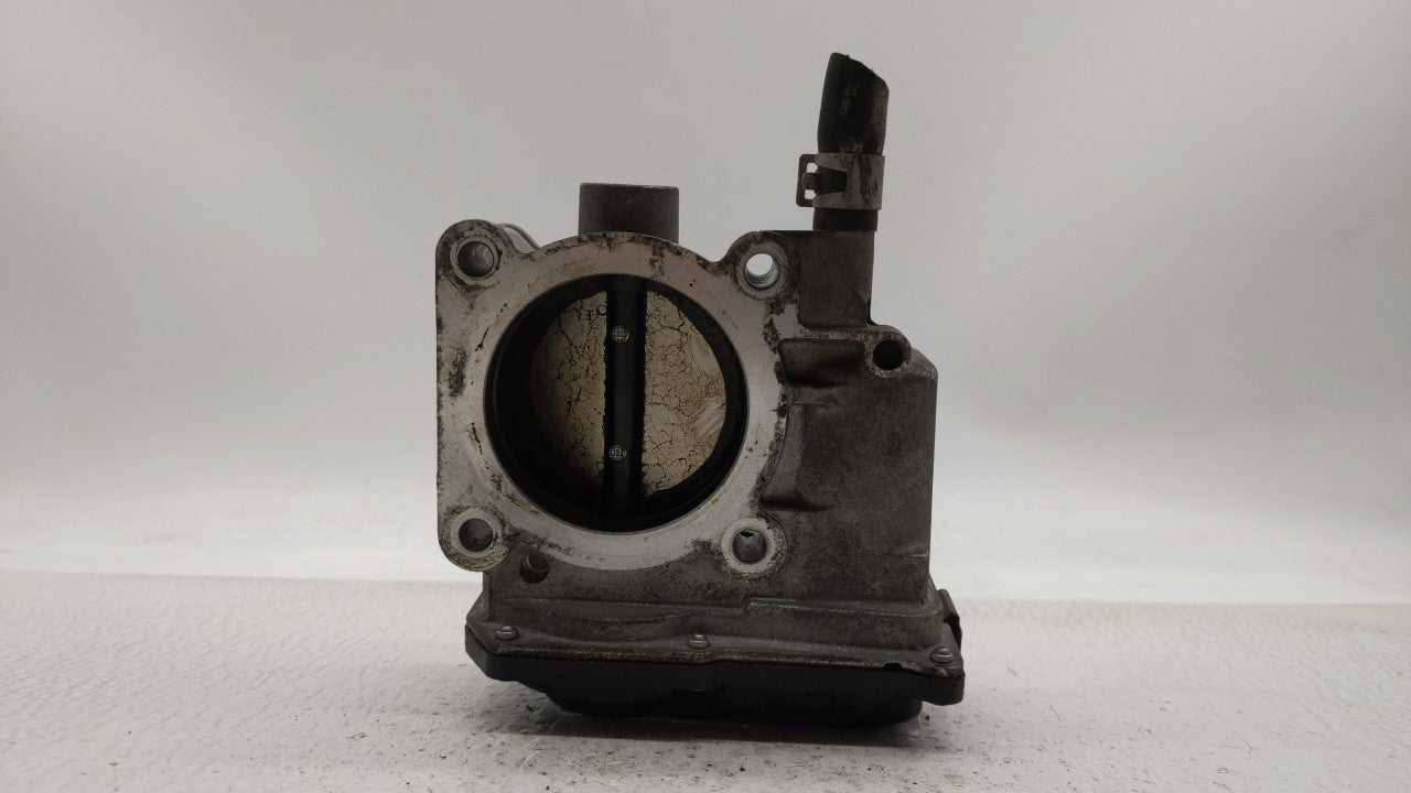 2013-2019 Nissan Sentra Throttle Body P/N:3RA60-01 C 3RA60-01 E, 3RA60-01 D Fits Fits 2013 2014 2015 2016 2017 2018 2019 OEM