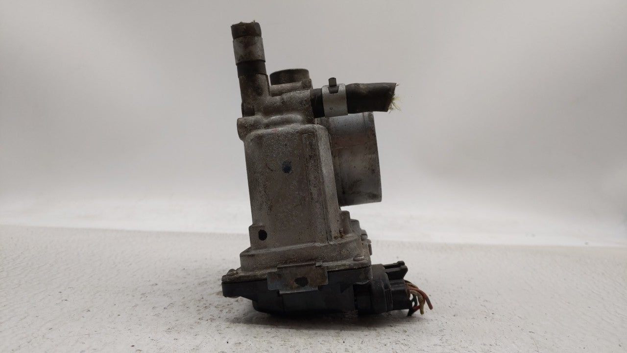 2013-2019 Nissan Sentra Throttle Body P/N:3RA60-01 C 3RA60-01 E, 3RA60-01 D Fits Fits 2013 2014 2015 2016 2017 2018 2019 OEM
