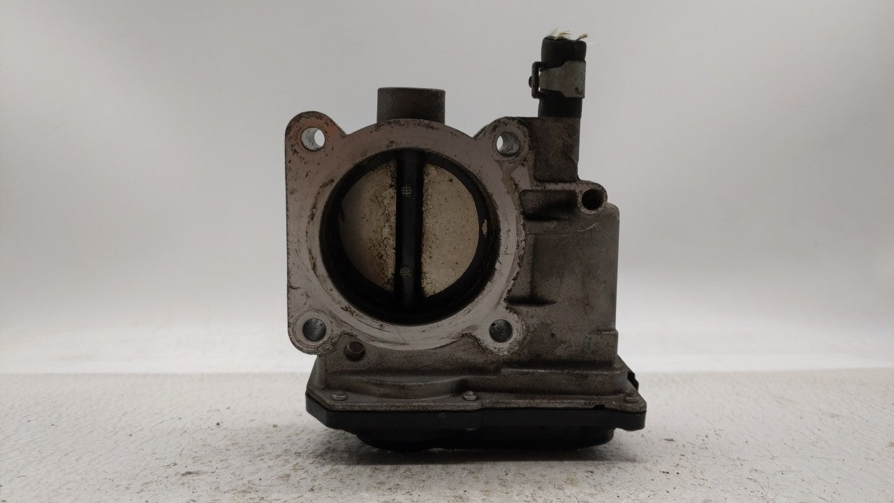 2013-2019 Nissan Sentra Throttle Body P/N:3RA60-01 C 3RA60-01 E, 3RA60-01 D Fits Fits 2013 2014 2015 2016 2017 2018 2019 OEM