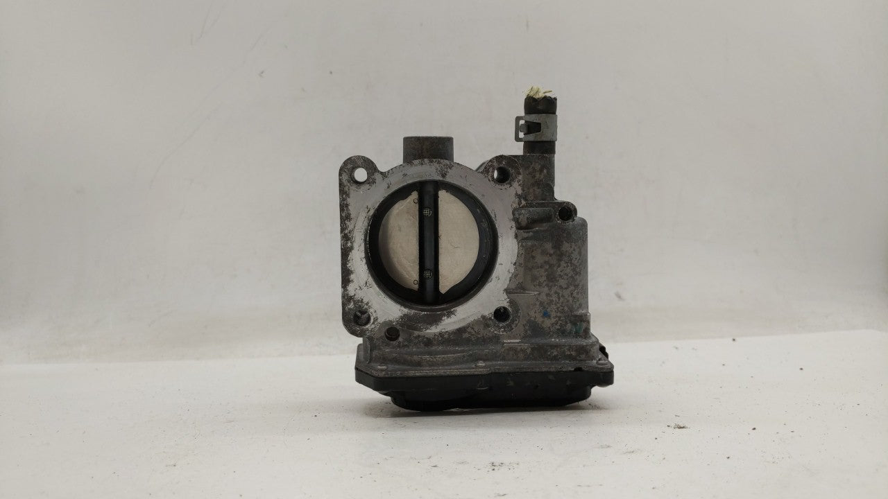2013-2019 Nissan Sentra Throttle Body P/N:3RA60-01 C 3RA60-01 E, 3RA60-01 D Fits Fits 2013 2014 2015 2016 2017 2018 2019 OEM