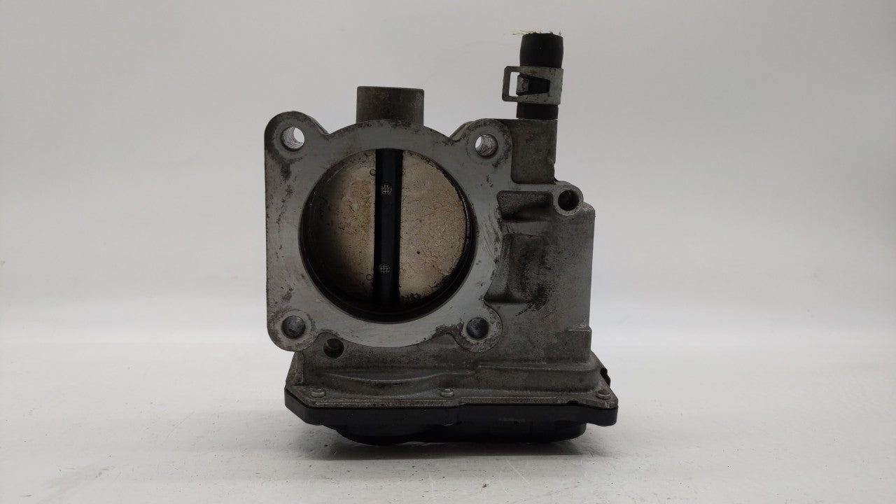 2013-2019 Nissan Sentra Throttle Body P/N:3RA60-01 C 3RA60-01 E, 3RA60-01 D Fits Fits 2013 2014 2015 2016 2017 2018 2019 OEM