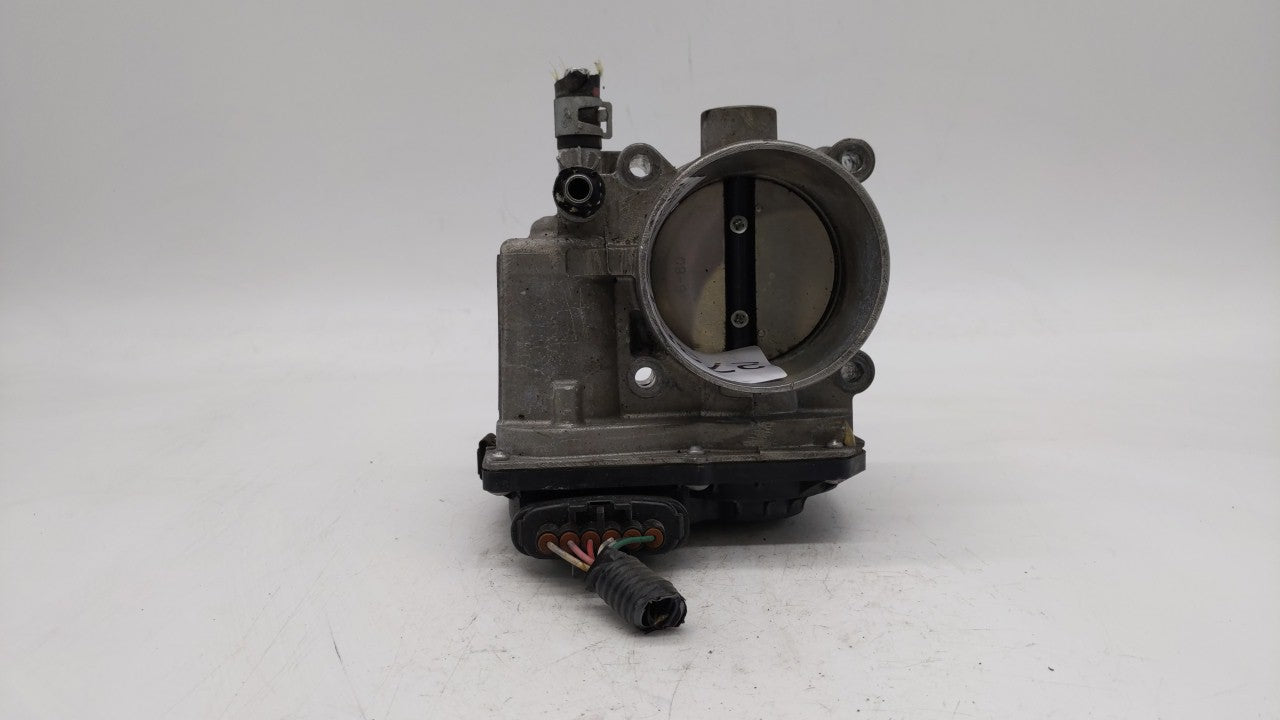 2013-2019 Nissan Sentra Throttle Body P/N:3RA60-01 C 3RA60-01 E, 3RA60-01 D Fits Fits 2013 2014 2015 2016 2017 2018 2019 OEM