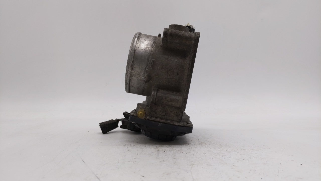 2013-2019 Nissan Sentra Throttle Body P/N:3RA60-01 C 3RA60-01 E, 3RA60-01 D Fits Fits 2013 2014 2015 2016 2017 2018 2019 OEM