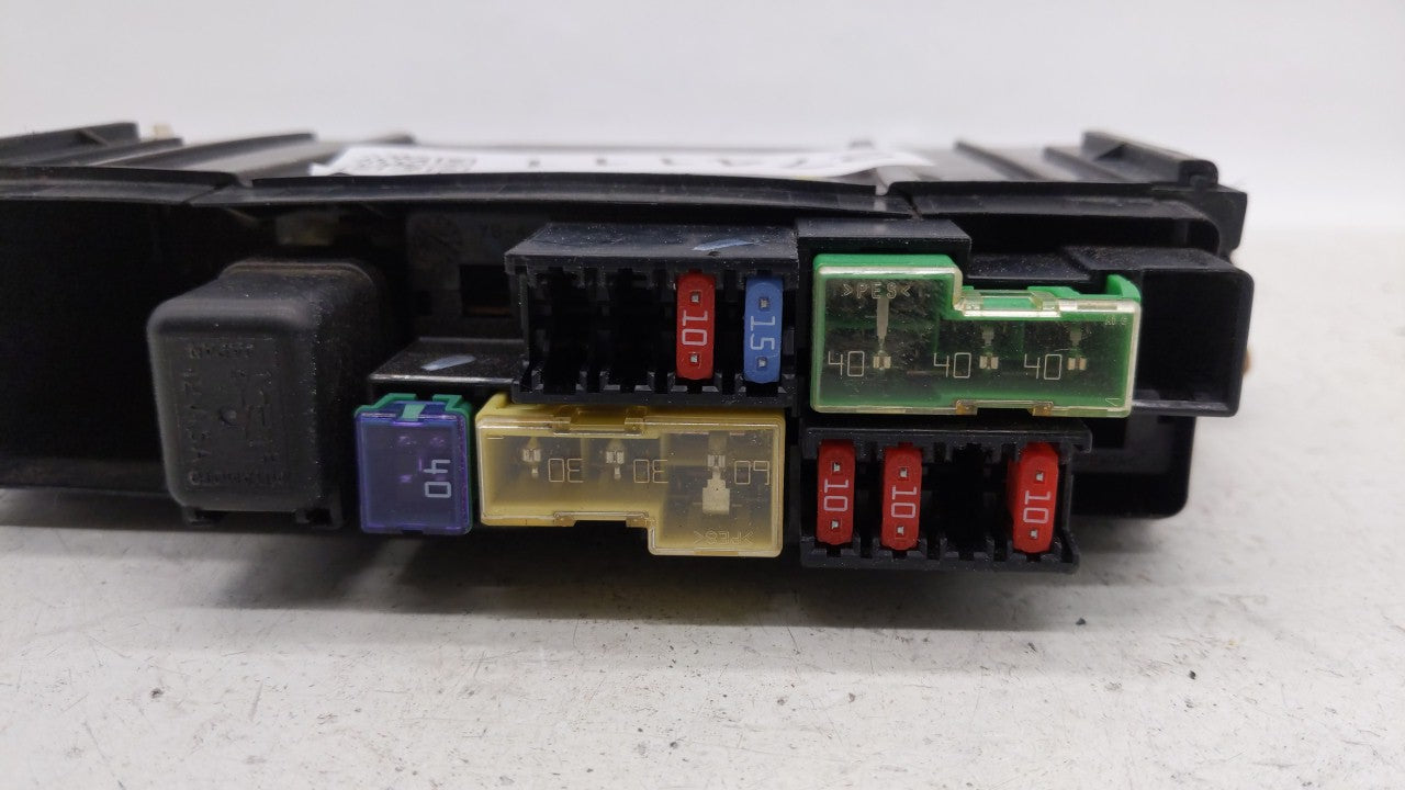 2013-2019 Nissan Sentra Fusebox Fuse Box Panel Relay Module P/N:284B7 3RA1B 24382 EW70B Fits OEM Used Auto Parts - Oemusedau