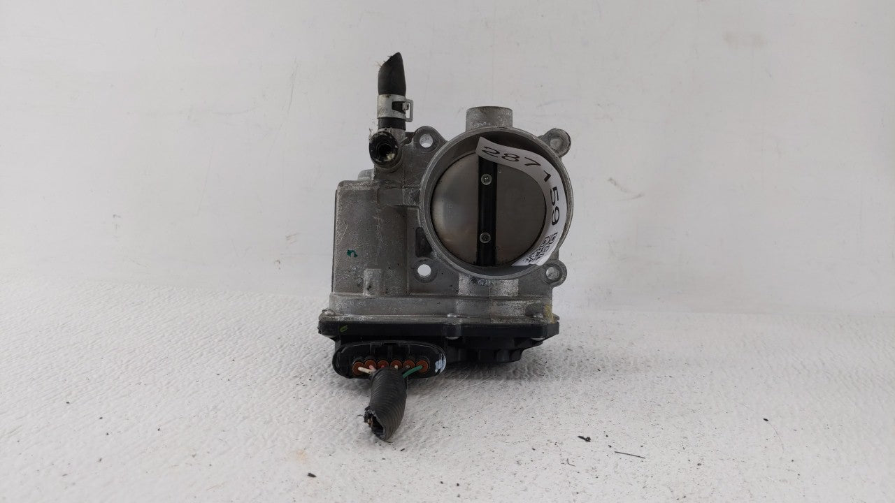2013-2019 Nissan Sentra Throttle Body P/N:3RA60-01 C 3RA60-01 E, 3RA60-01 D Fits Fits 2013 2014 2015 2016 2017 2018 2019 OEM