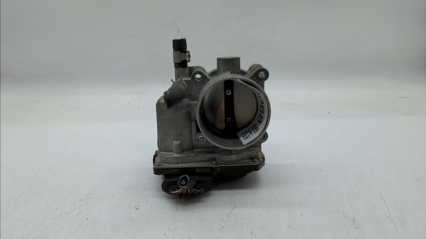 2013-2019 Nissan Sentra Throttle Body P/N:3RA60-01 C 3RA60-01 E, 3RA60-01 D Fits Fits 2013 2014 2015 2016 2017 2018 2019 OEM