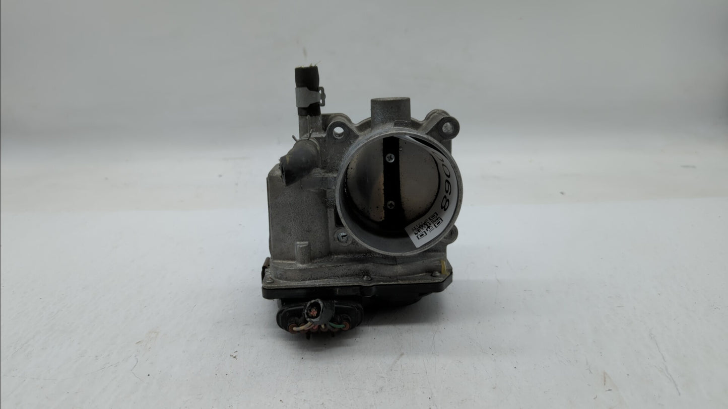 2013-2019 Nissan Sentra Throttle Body P/N:3RA60-01 C 3RA60-01 E, 3RA60-01 D Fits Fits 2013 2014 2015 2016 2017 2018 2019 OEM