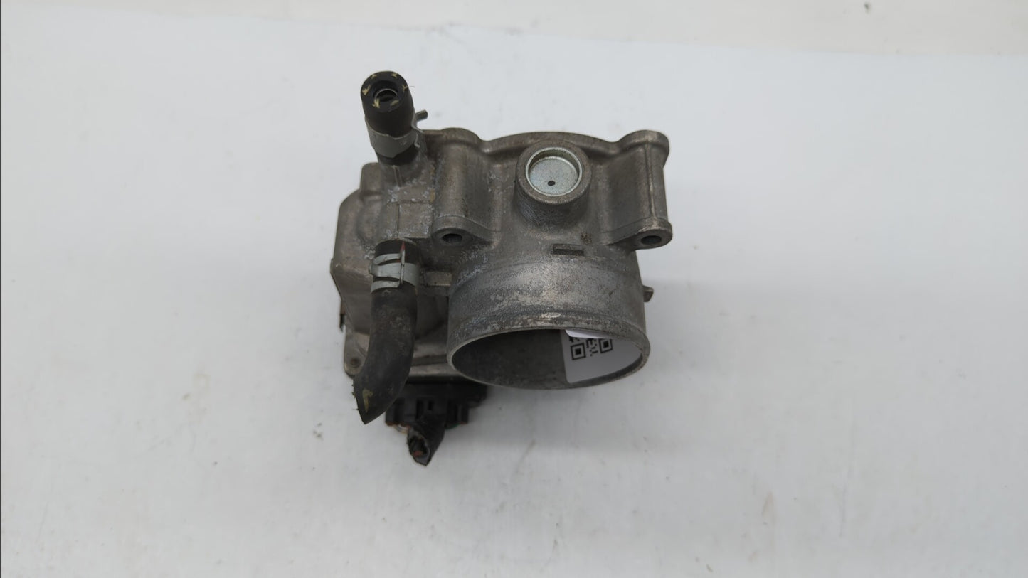 2013-2019 Nissan Sentra Throttle Body P/N:3RA60-01 C 3RA60-01 E, 3RA60-01 D Fits Fits 2013 2014 2015 2016 2017 2018 2019 OEM