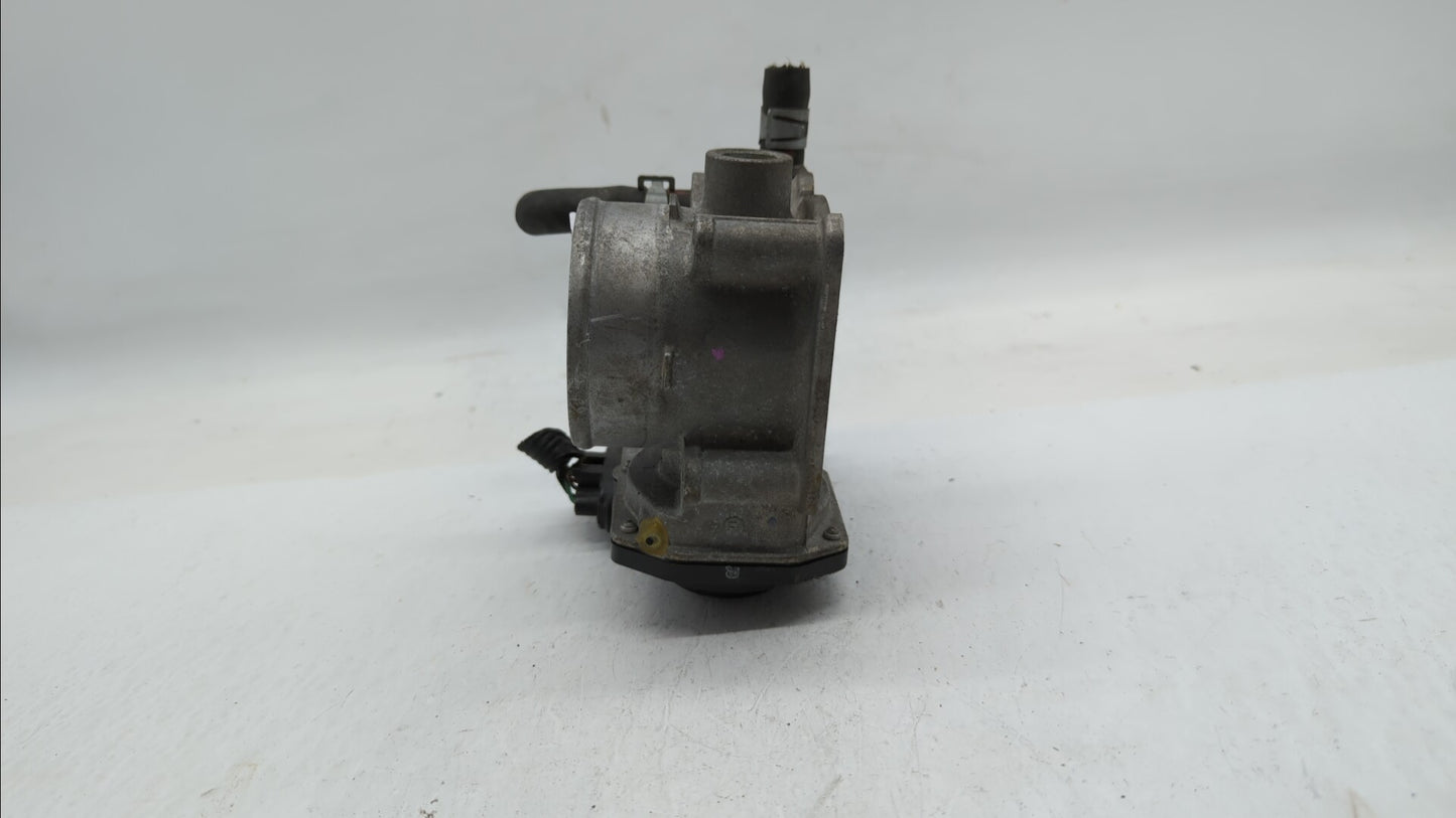 2013-2019 Nissan Sentra Throttle Body P/N:3RA60-01 C 3RA60-01 E, 3RA60-01 D Fits Fits 2013 2014 2015 2016 2017 2018 2019 OEM