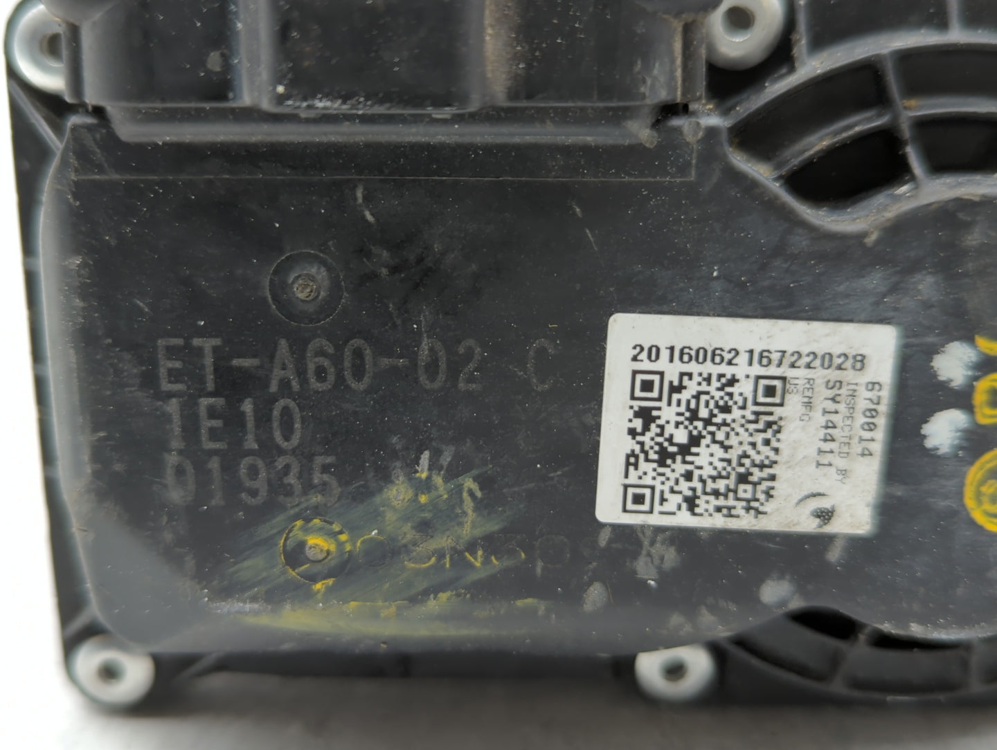 2013 Nissan Sentra Throttle Body P/N:ET-A60-02 Fits OEM Used Auto Parts - Oemusedautoparts1.com