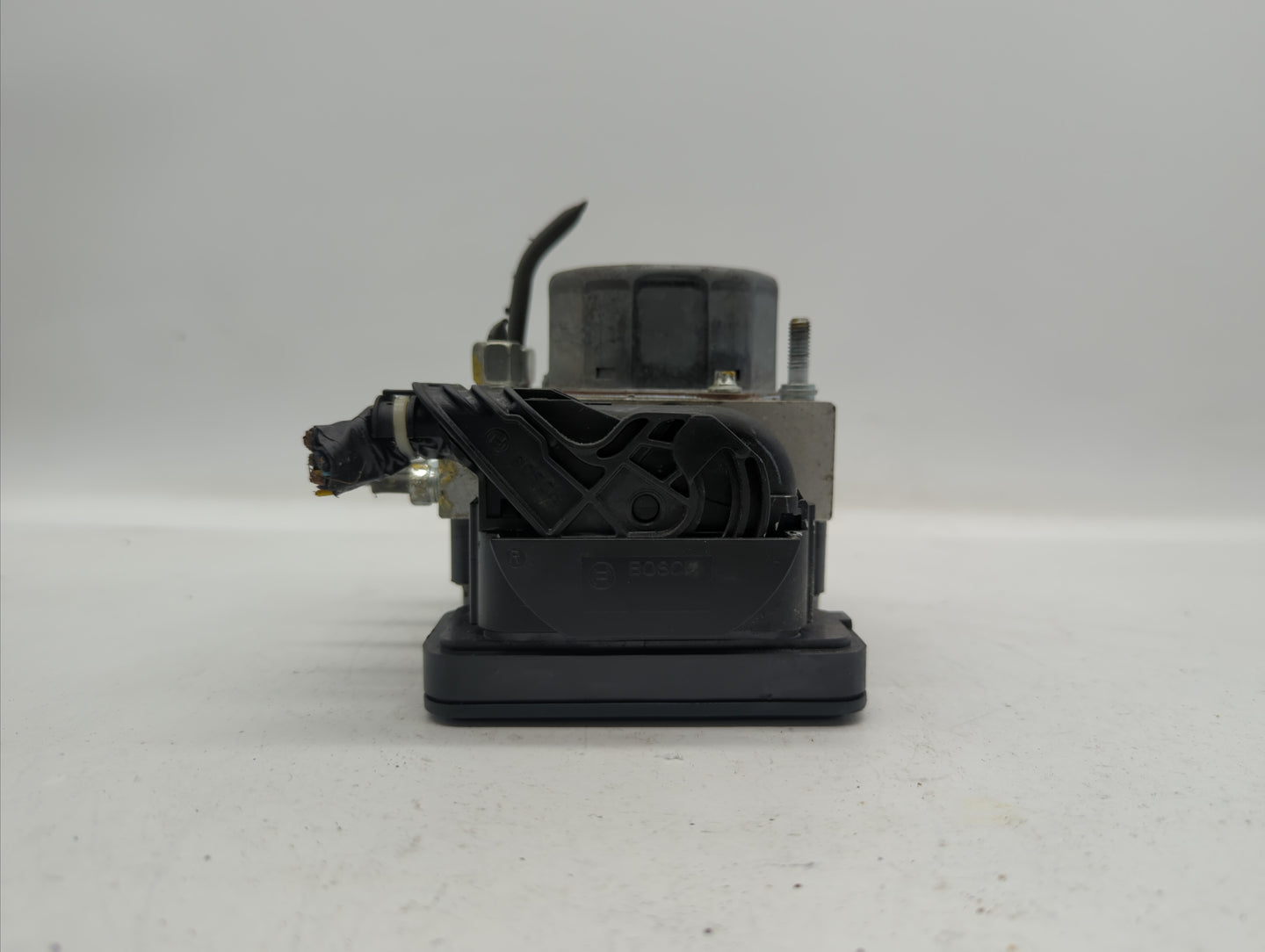 2013-2014 Nissan Sentra ABS Pump Control Module Replacement P/N:47660 3SG0A Fits Fits 2013 2014 OEM Used Auto Parts - Oemuse
