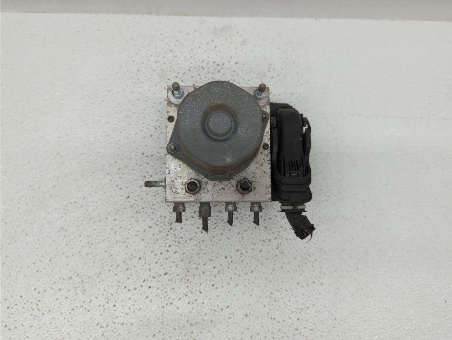 2013-2014 Nissan Sentra ABS Pump Control Module Replacement P/N:47660 3SG0A Fits Fits 2013 2014 OEM Used Auto Parts - Oemuse