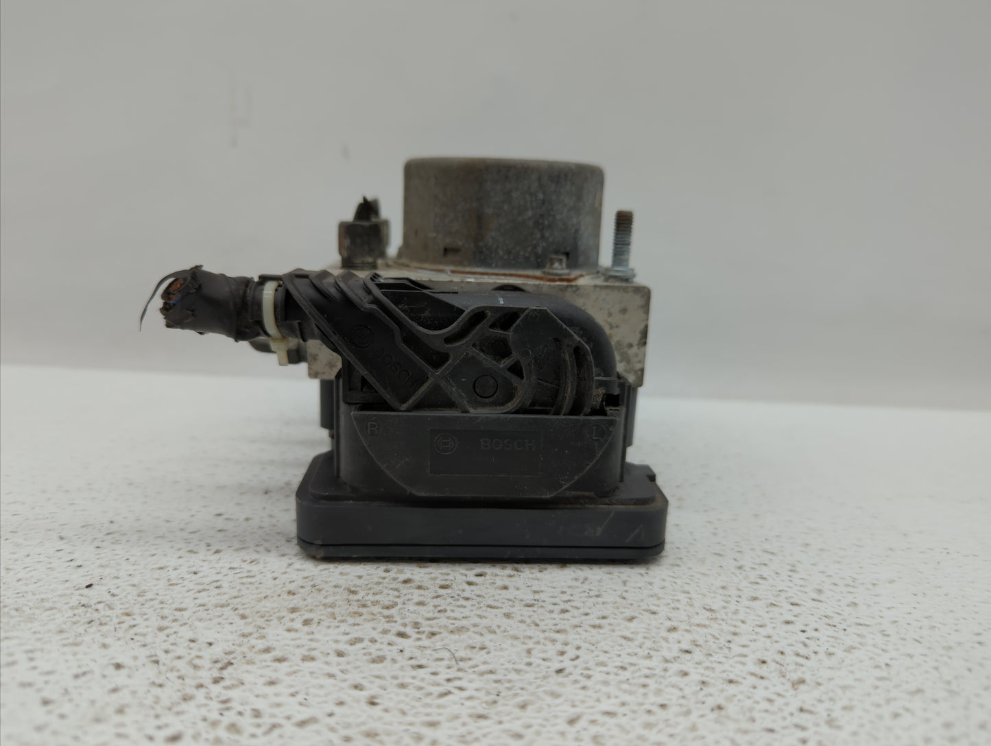 2013-2014 Nissan Sentra ABS Pump Control Module Replacement P/N:47660 3SG0A Fits Fits 2013 2014 OEM Used Auto Parts - Oemuse
