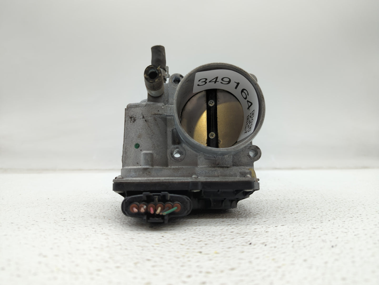 2013-2019 Nissan Sentra Throttle Body P/N:3RA60-01 C 3RA60-01 E, 3RA60-01 D Fits Fits 2013 2014 2015 2016 2017 2018 2019 OEM