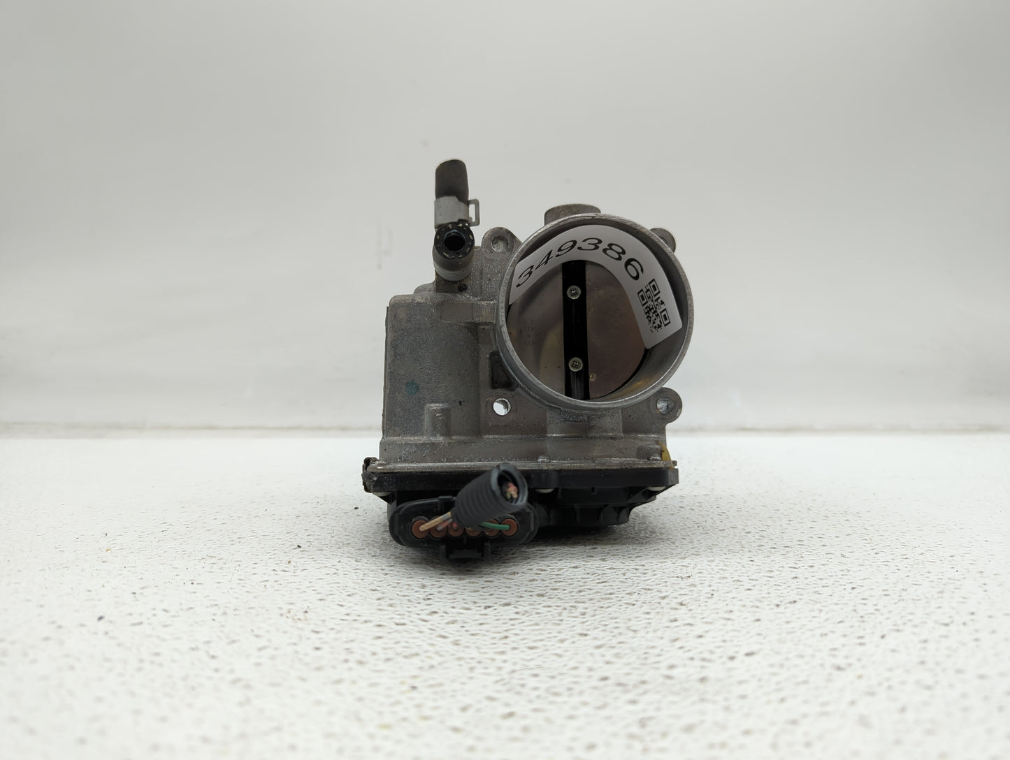 2013-2019 Nissan Sentra Throttle Body P/N:3RA60-01 C 3RA60-01 E, 3RA60-01 D Fits Fits 2013 2014 2015 2016 2017 2018 2019 OEM