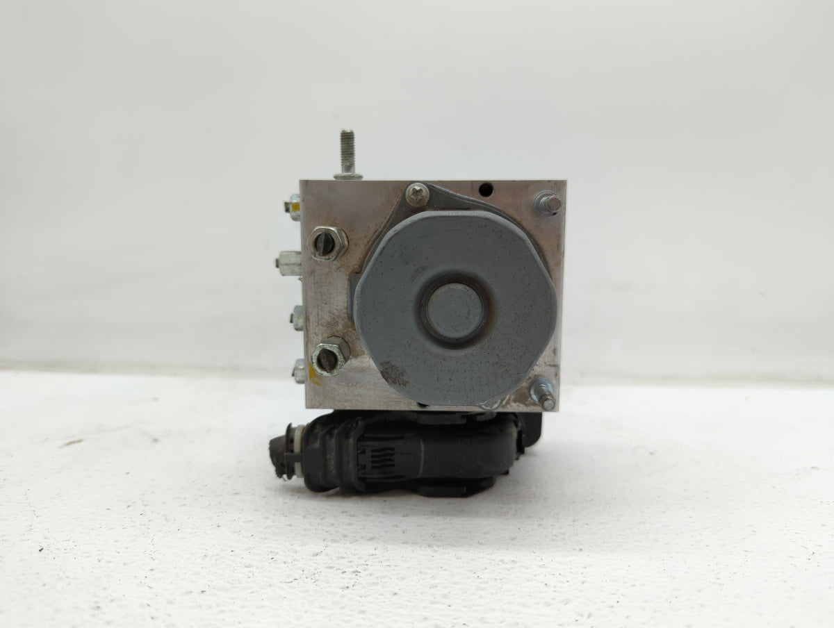 2013-2014 Nissan Sentra Anti-Lock Brake ABS Pump Module Actuator OEM P/N:47660 3SG0A Fits Fits 2013 2014 OEM Used Auto Parts