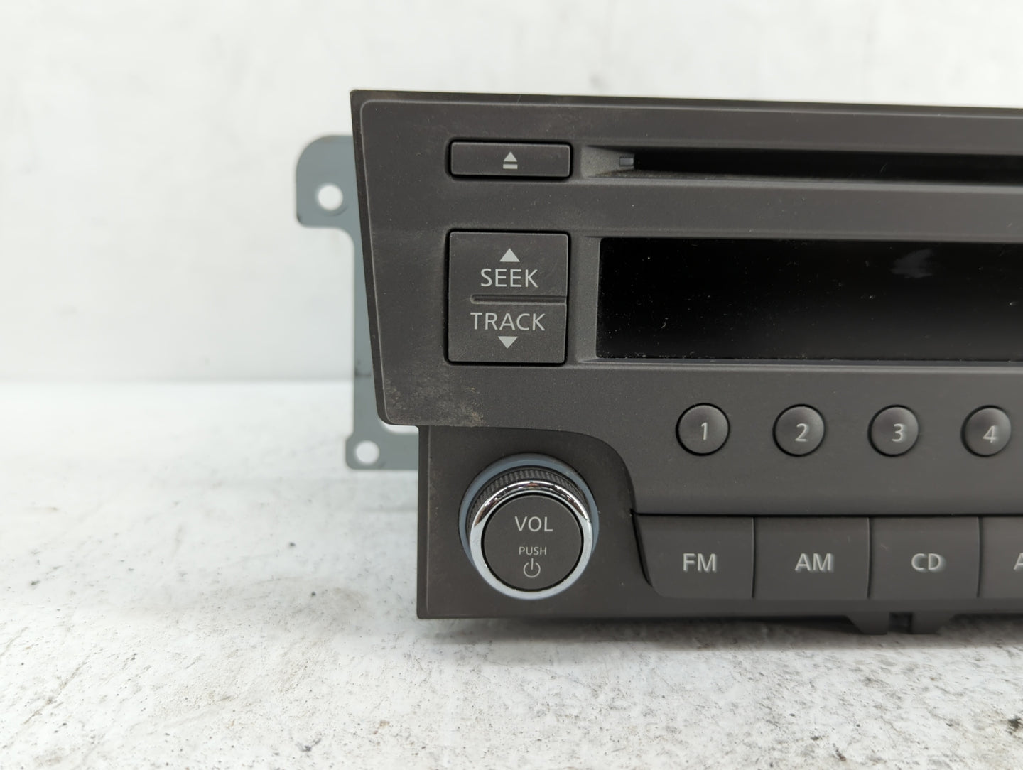 2013-2014 Nissan Sentra Radio AM FM Cd Player Receiver Replacement P/N:28185-3RA2A 28185-3RA2B, 28185 3RA2D Fits Fits 2013 2