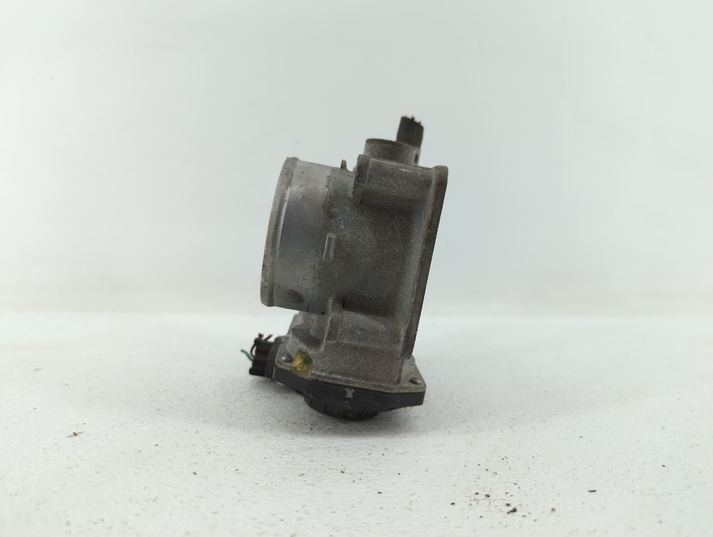 2013-2019 Nissan Sentra Throttle Body P/N:3RA60-01 C 3RA60-01 E, 3RA60-01 D Fits Fits 2013 2014 2015 2016 2017 2018 2019 OEM