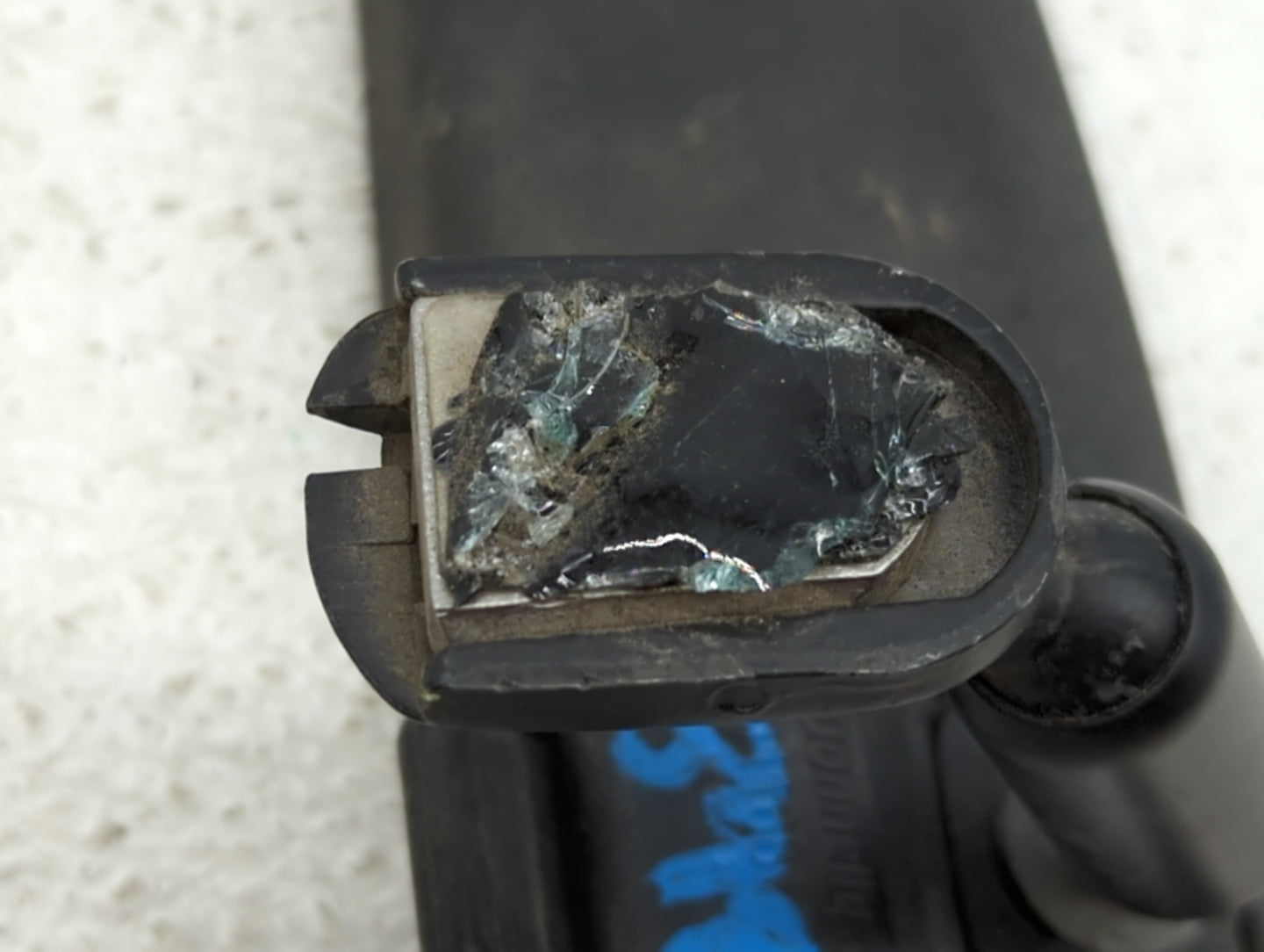 2007-2019 Nissan Sentra Interior Rear View Mirror Replacement OEM P/N:031681 4112A-0BI2HL4 Fits OEM Used Auto Parts - Oemuse