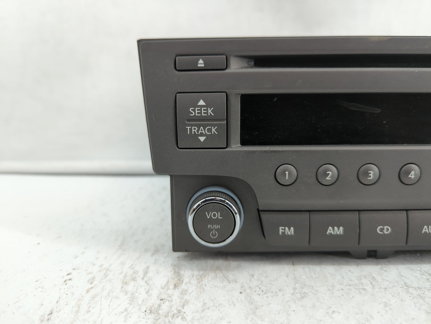 2013-2014 Nissan Sentra Radio AM FM Cd Player Receiver Replacement P/N:281853RA2A 3365M, 28185-3RA2A Fits Fits 2013 2014 OEM