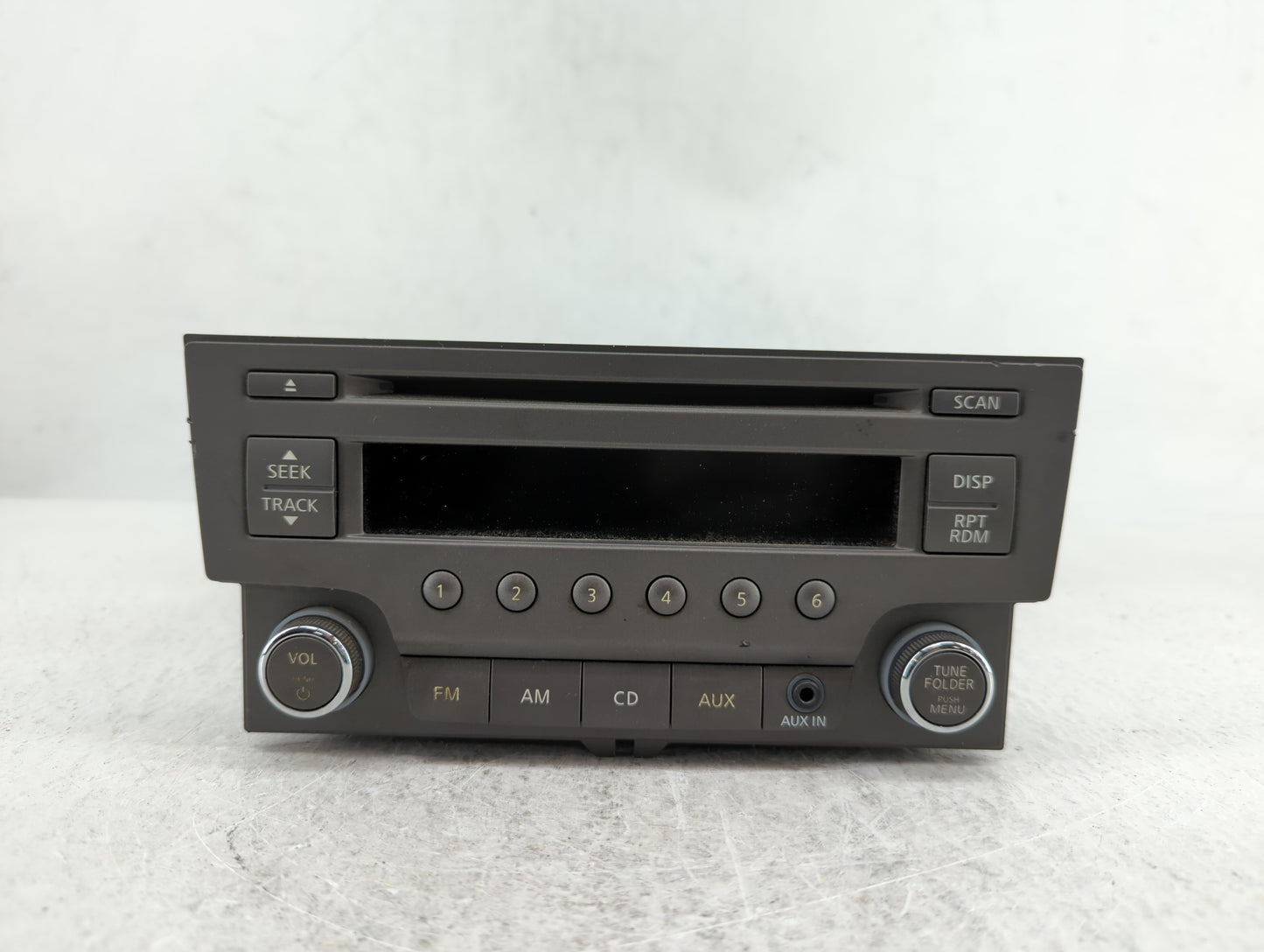 2013-2014 Nissan Sentra Am Fm Cd Player Radio Receiver - Oemusedautoparts1.com