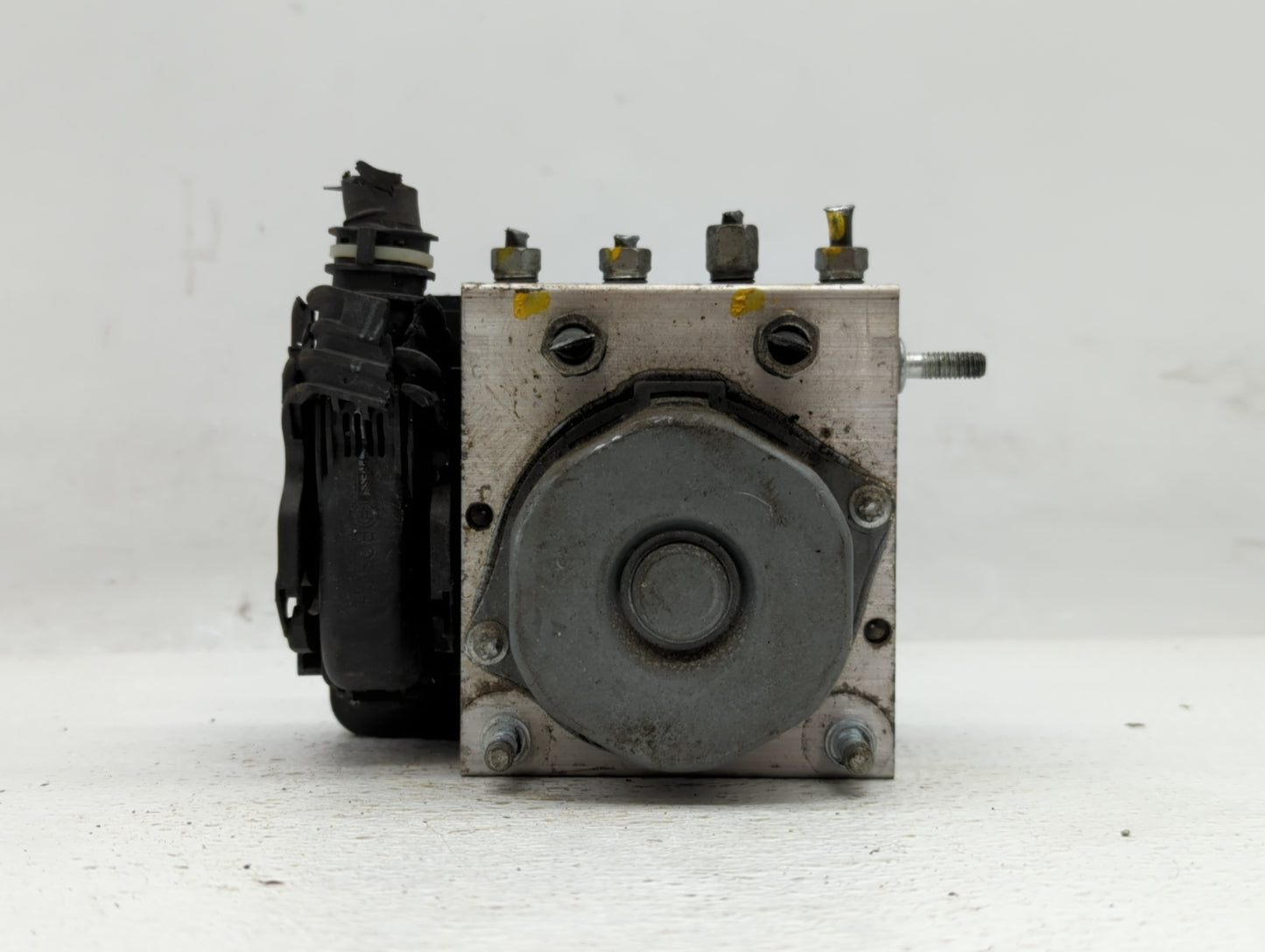 2013-2014 Nissan Sentra ABS Pump Control Module Replacement P/N:47660 3SG0A Fits Fits 2013 2014 OEM Used Auto Parts - Oemuse