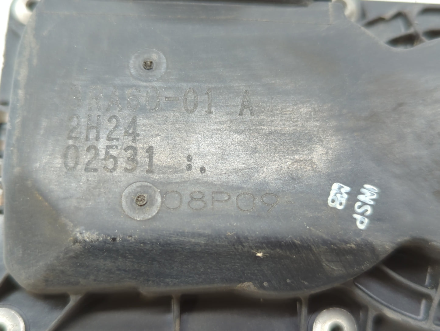 2013-2019 Nissan Sentra Throttle Body P/N:3RA60-01 C 3RA60-01 E, 3RA60-01 D Fits Fits 2013 2014 2015 2016 2017 2018 2019 OEM