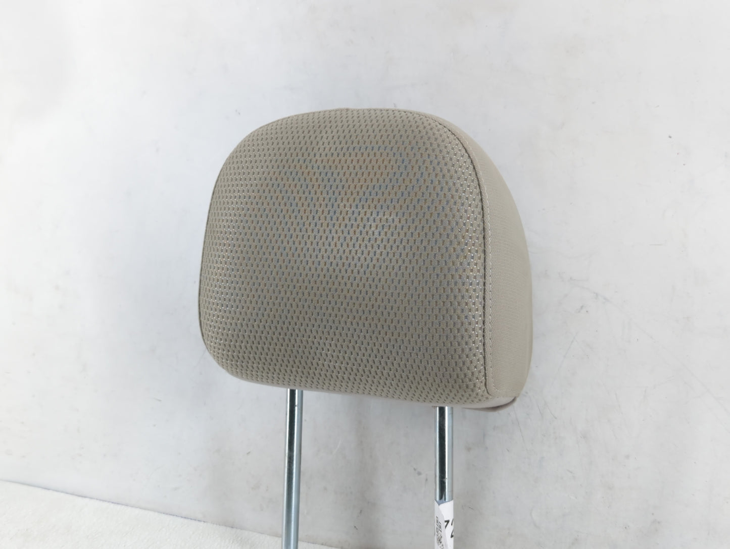 2013-2014 Nissan Sentra Headrest Head Rest Front Driver Passenger Seat - Oemusedautoparts1.com