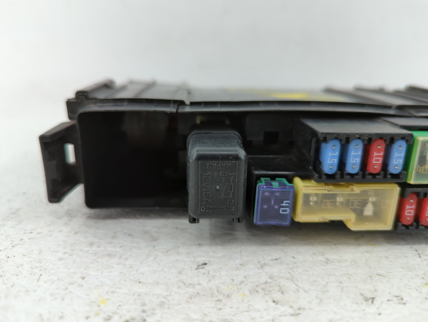 2013-2019 Nissan Sentra Fusebox Fuse Box Panel Relay Module P/N:284B7 3RA3B 284B7 3RA3E Fits OEM Used Auto Parts - Oemusedau