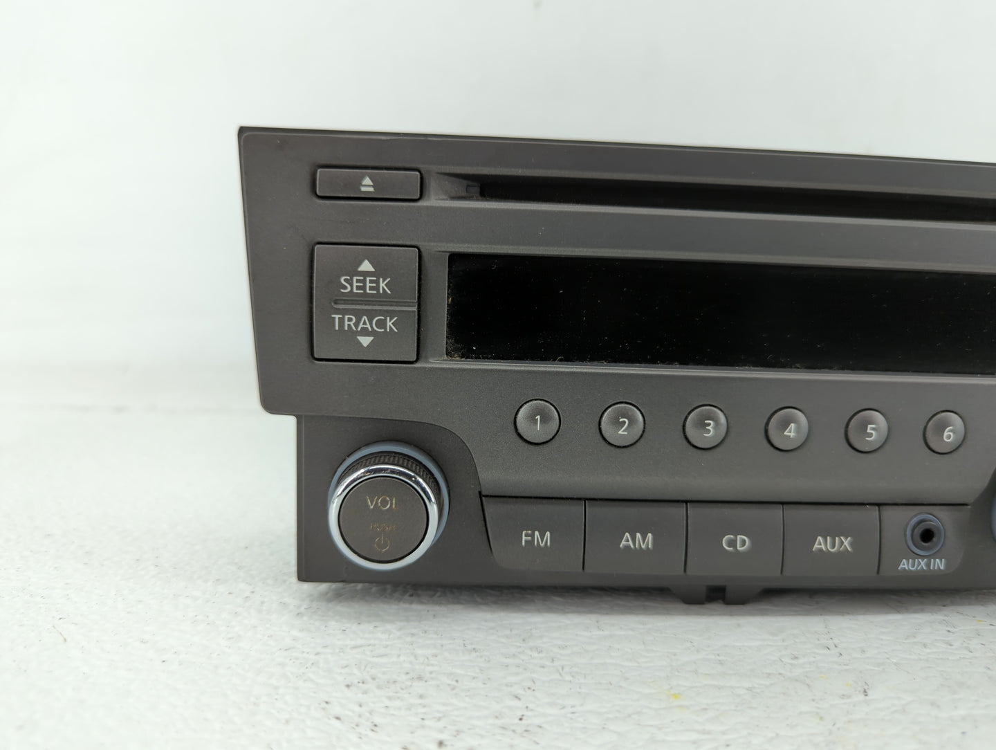 2013-2014 Nissan Sentra Radio AM FM Cd Player Receiver Replacement P/N:281853RA2A 3365M, 28185-3RA2A Fits Fits 2013 2014 OEM