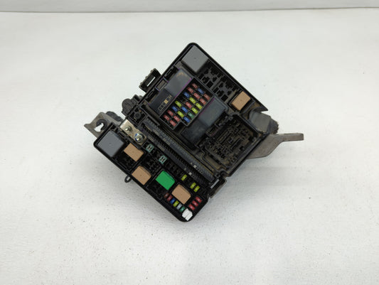 2013-2019 Nissan Sentra Fusebox Fuse Box Panel Relay Module P/N:284B7 3RA3B 284B7 3RA3E Fits OEM Used Auto Parts