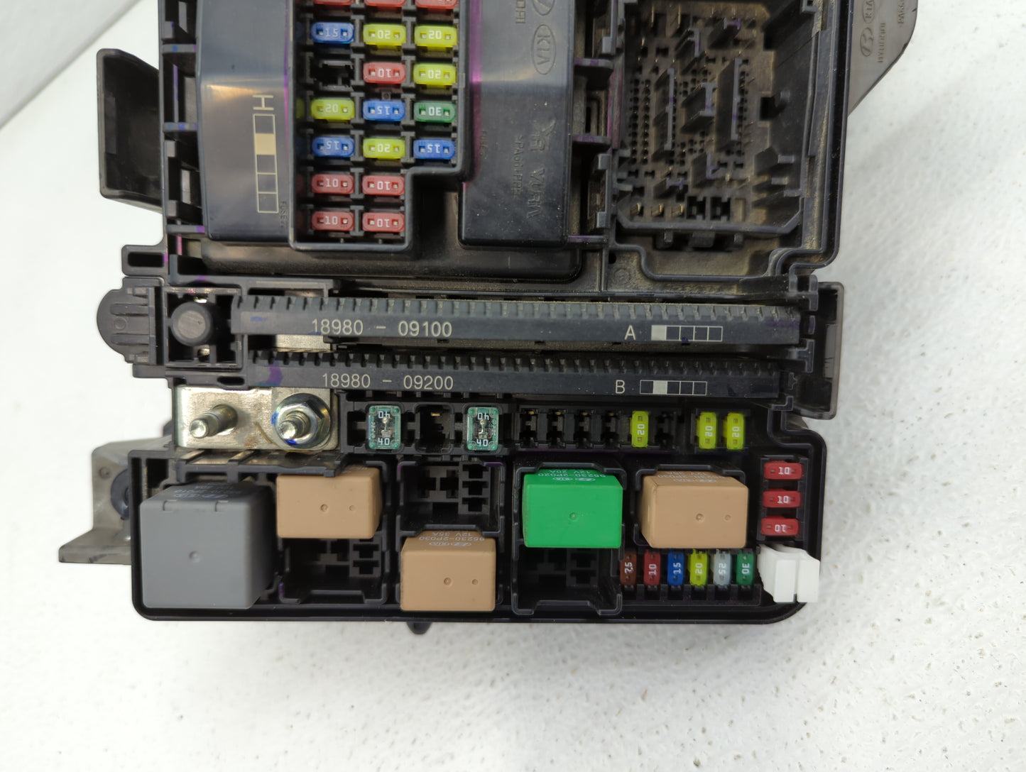 2013-2019 Nissan Sentra Fusebox Fuse Box Panel Relay Module P/N:284B7 3RA3B 284B7 3RA3E Fits OEM Used Auto Parts - Oemusedau