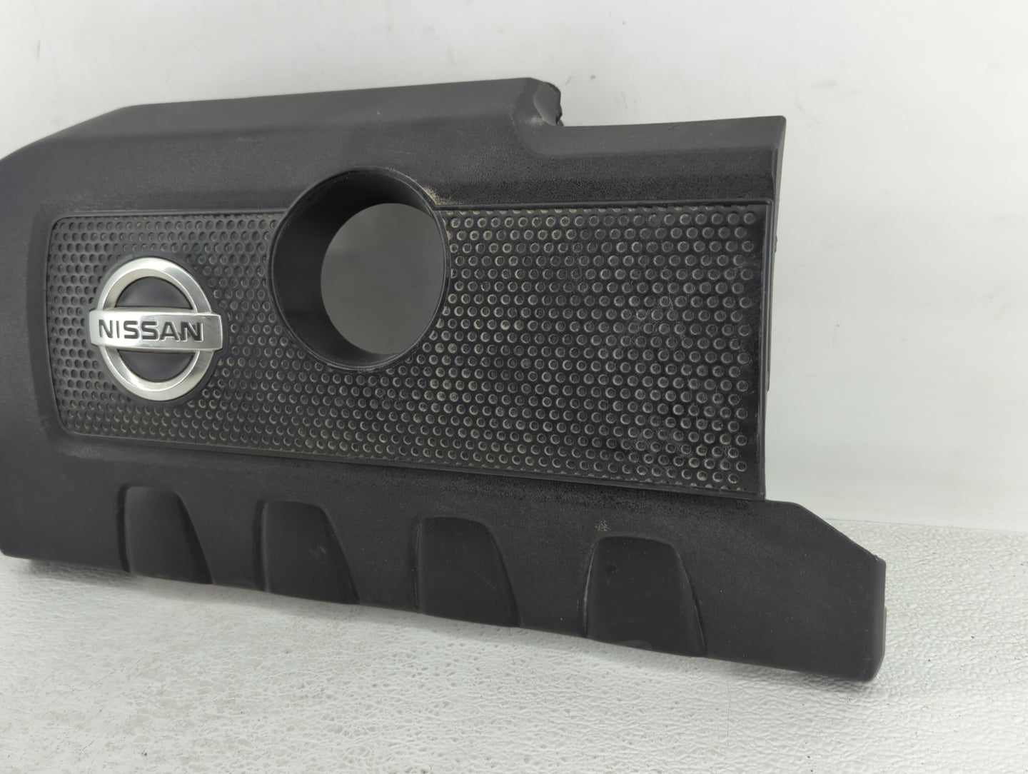 2013 Nissan Sentra Engine Cover - Oemusedautoparts1.com