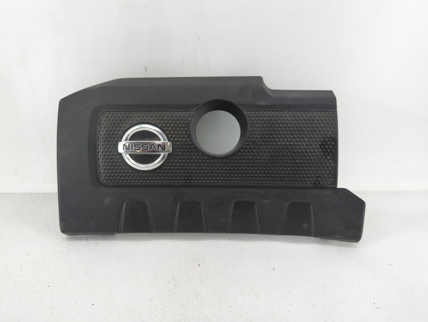 2013 Nissan Sentra Engine Cover - Oemusedautoparts1.com