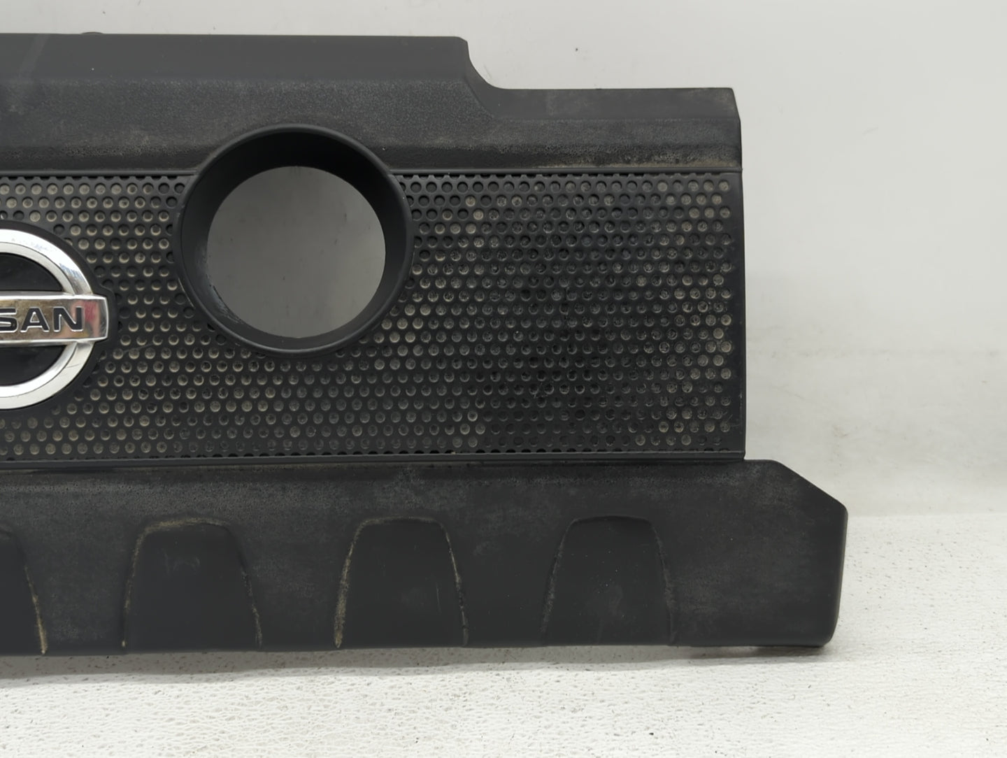2013 Nissan Sentra Engine Cover - Oemusedautoparts1.com