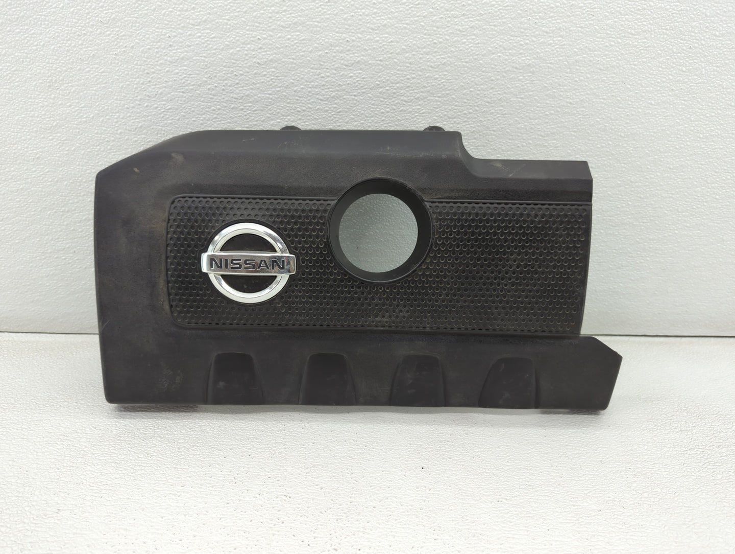 2013 Nissan Sentra Engine Cover - Oemusedautoparts1.com
