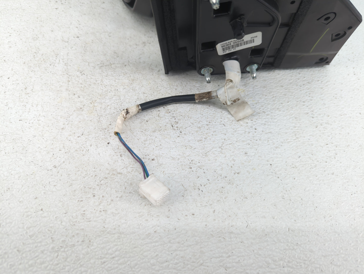 2013-2015 Nissan Sentra Driver Side View Mirror - Left Door Mirror OEM Used - Oemusedautoparts1.com