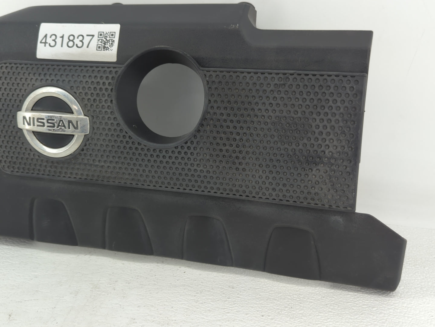 2013 Nissan Sentra Engine Cover - Oemusedautoparts1.com