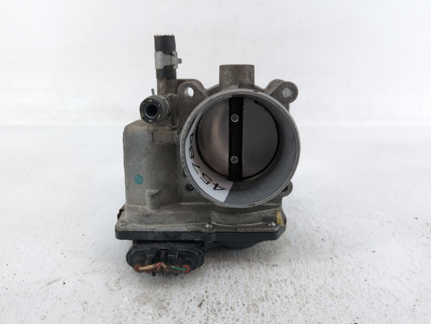 2013-2019 Nissan Sentra Throttle Body P/N:3RA60-01 C 3RA60-01 D, 3RA60-01 A Fits Fits 2013 2014 2015 2016 2017 2018 2019 OEM