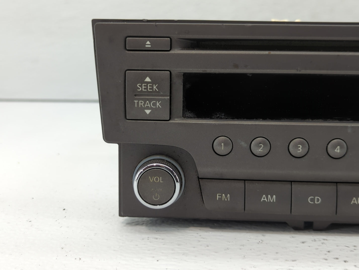 2013-2014 Nissan Sentra Am Fm Cd Player Radio Receiver - Oemusedautoparts1.com
