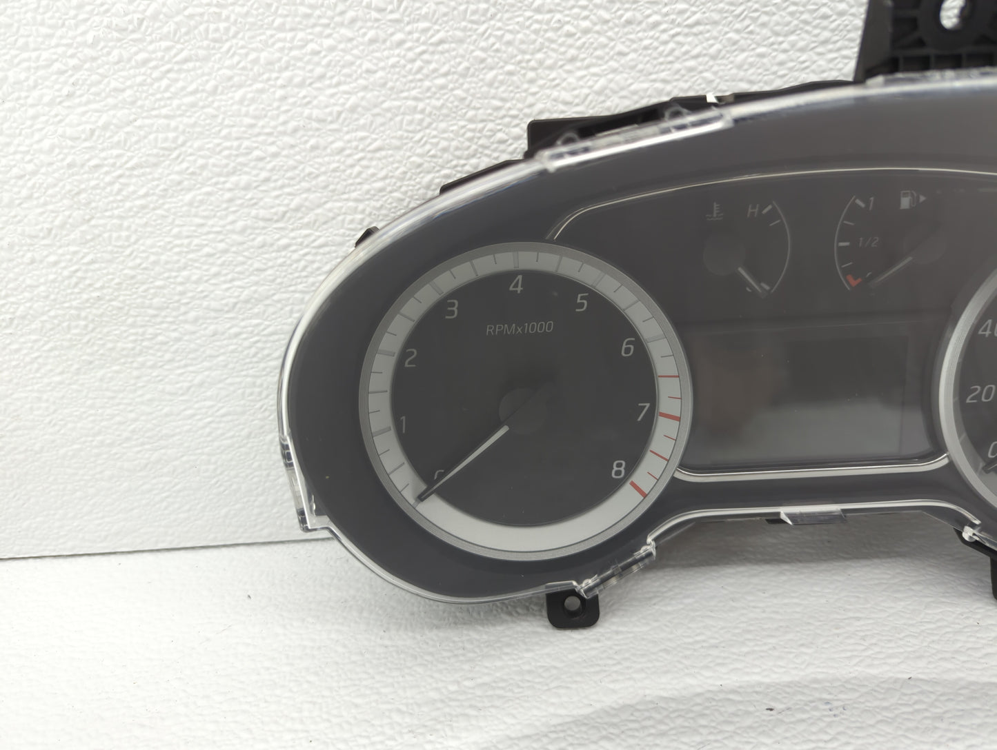 2013-2014 Nissan Sentra Instrument Cluster Speedometer Gauges P/N:248103SG1A Fits Fits 2013 2014 OEM Used Auto Parts - Oemus