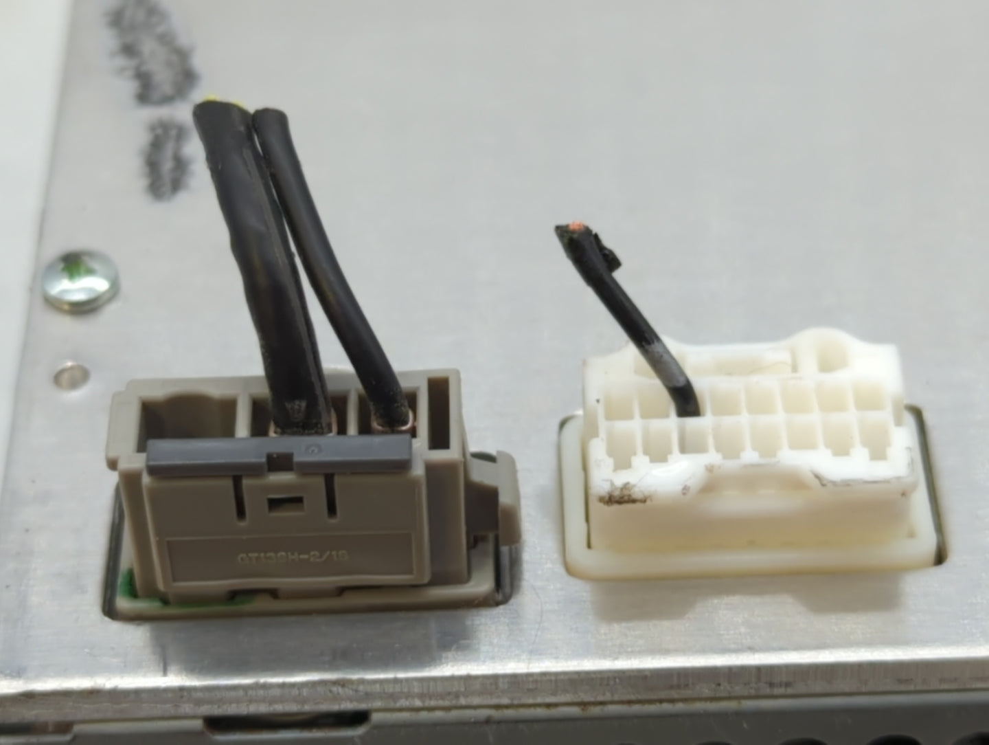 2013-2014 Nissan Sentra Radio AM FM Cd Player Receiver Replacement P/N:28185-3PA2A 28185-3RA2D, 28185-3RA2A Fits Fits 2013 2