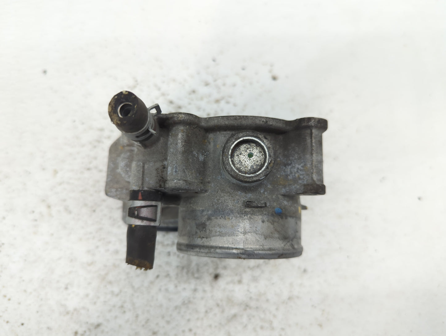 2013-2019 Nissan Sentra Throttle Body P/N:3RA60-01-A Fits Fits 2013 2014 2015 2016 2017 2018 2019 OEM Used Auto Parts - Oemu