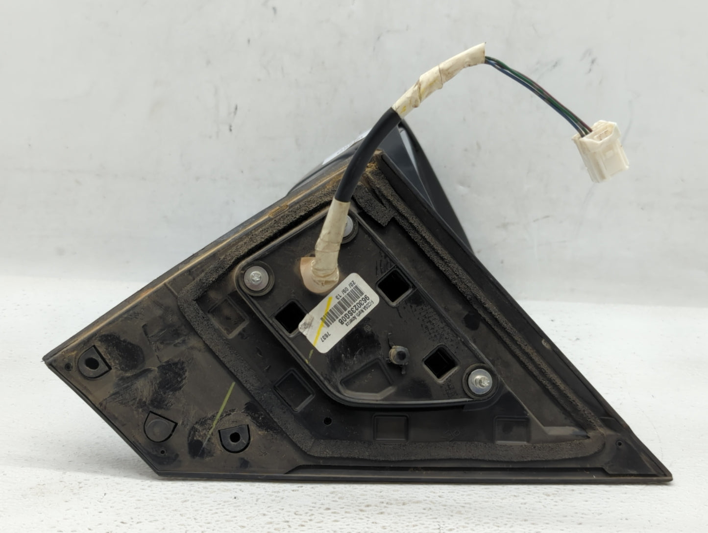2013-2015 Nissan Sentra Driver Side View Mirror - Left Door Mirror OEM Used - Oemusedautoparts1.com