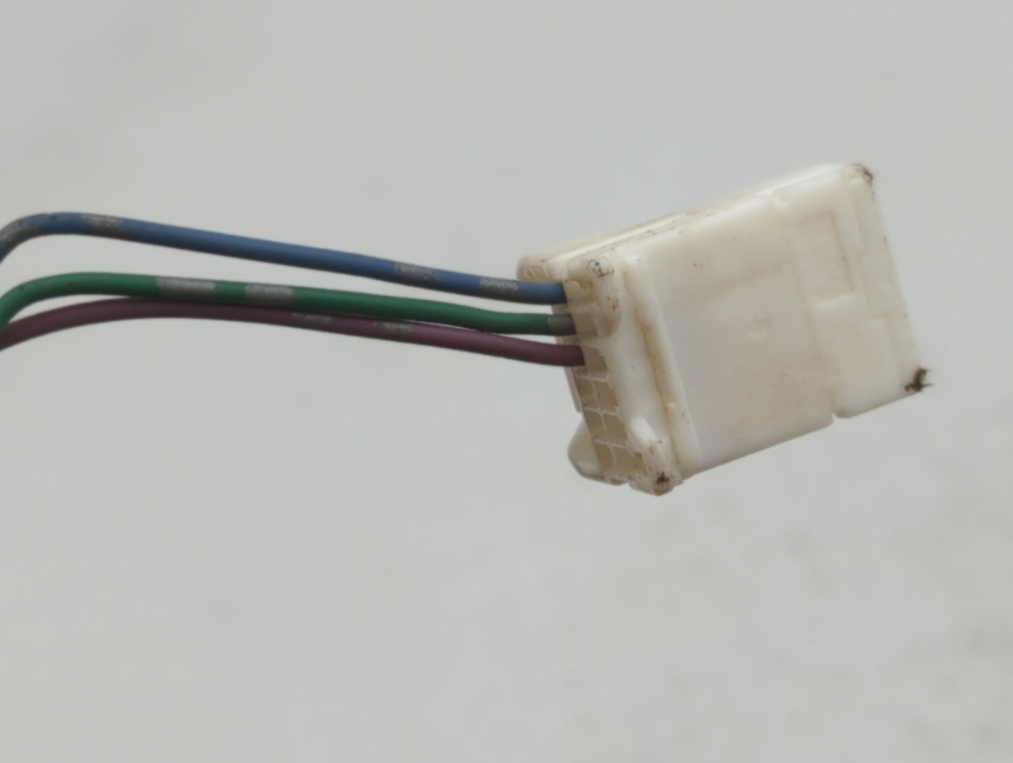 2013-2015 Nissan Sentra Passenger Side View Mirror - Right Door Mirror OEM Used - Oemusedautoparts1.com